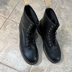 Dr. Martens Black Boot Style 14045